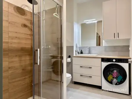 Olsztyn ,  Dąbrowszczaków   5