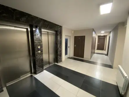 Warszawa ,  Garażowa   13