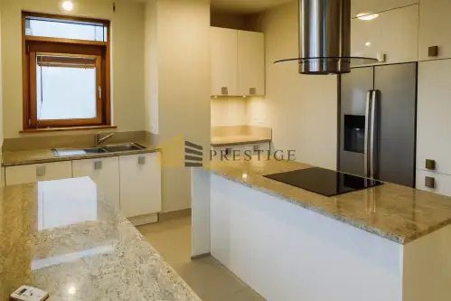 Warszawa ,  Zygmunta Słomińskiego   5