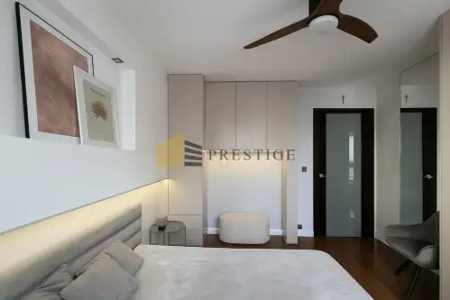 Warszawa ,  Stawki   12