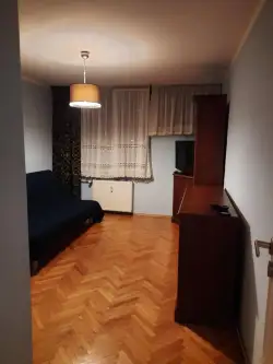 Kraków ,  Gnieźnieńska   4