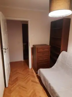 Kraków ,  Gnieźnieńska   9