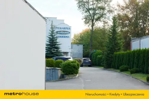 Zielona Góra ,  Naftowa   8