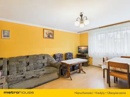 Ogrodzieniec ,  Różana   2