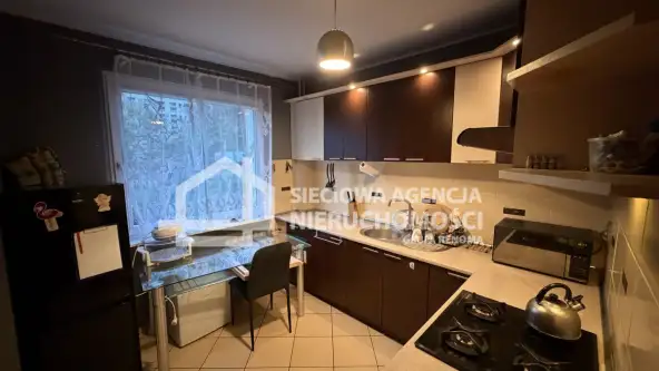 Gdynia ,  Żelazna   3