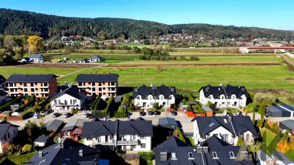 Nowy Sącz ,  Teodora Axentowicza   18