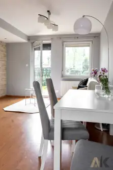 Nowy Sącz ,  Teodora Axentowicza   8