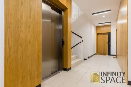 Warszawa ,  Jana Kazimierza   19