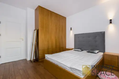 Warszawa ,  Jana Kazimierza   9