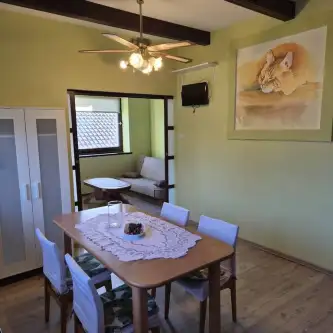 Wrocław ,  Wykładowa   2