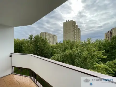 Kraków ,  Powstańców   7