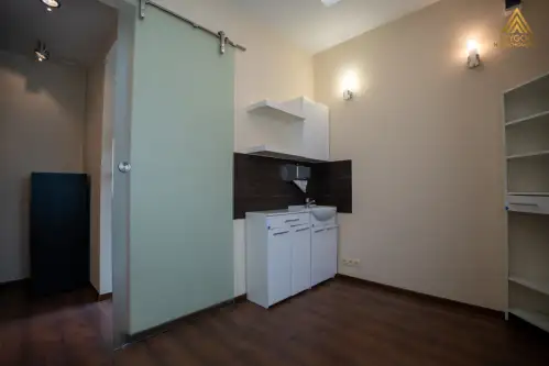 Warszawa ,  Pasłęcka   10