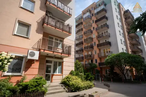 Warszawa ,  Pasłęcka   19