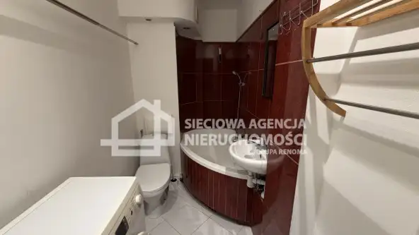 Gdynia ,  Powstania Wielkopolskiego   7