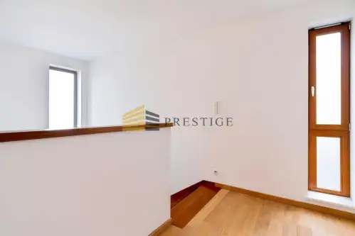 Warszawa ,  Al. Wilanowska   12