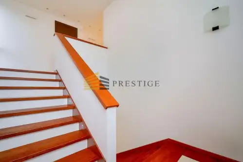 Warszawa ,  Al. Wilanowska   14