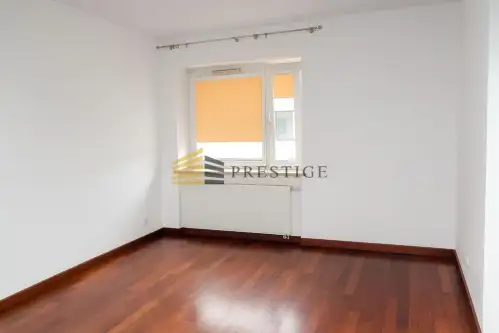 Warszawa ,  Sarmacka   8