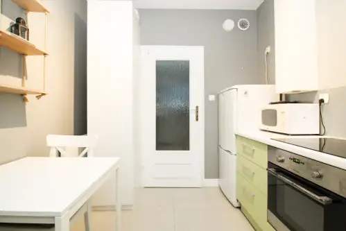 Kraków ,  Aleja 29 Listopada (Kraków-Śródmieście)   10