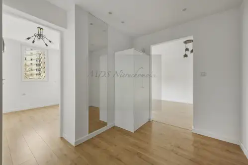 Warszawa ,  Krasnobrodzka   15