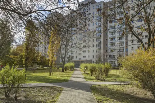 Warszawa ,  Krasnobrodzka   18