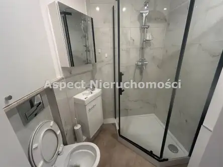 Białystok ,  Broniewskiego   5