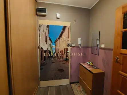 Gdynia ,  Perłowa   6