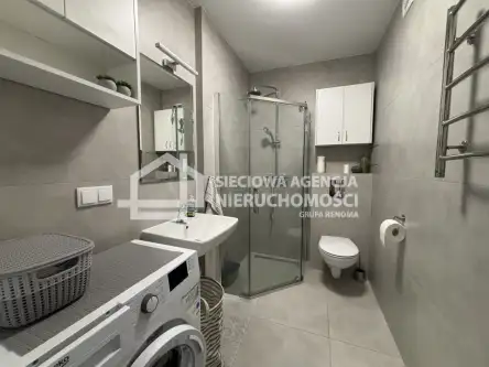 Gdynia ,  Kmdr. Mieszkowskiego   12