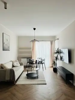 Skierniewice ,  Armii Krajowej   10