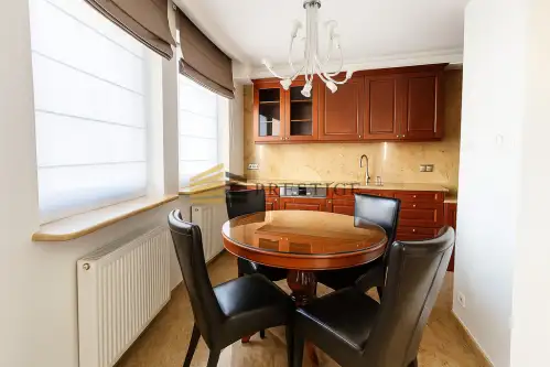 Warszawa ,  Aleja Jana Chrystiana Szucha   7