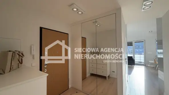 Gdynia ,  Kameralna   16