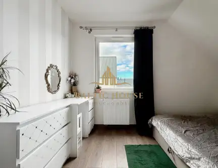 Rumia ,  Jachtowa   8