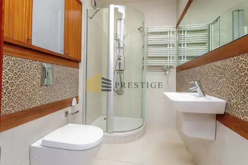 Warszawa ,  Dobra   14