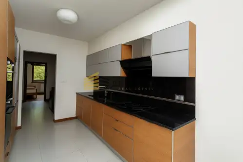 Warszawa ,  Dobra   6