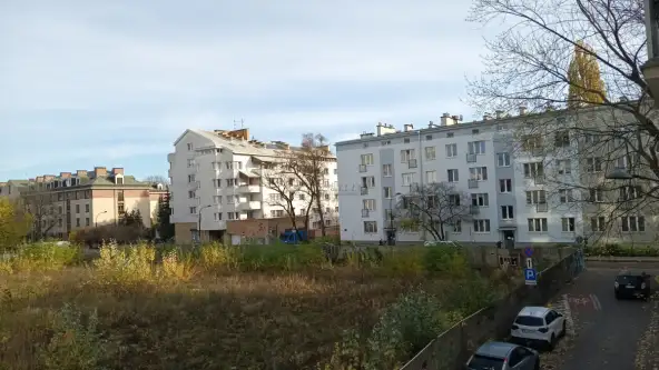 Warszawa ,  Bonifraterska   18