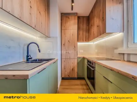 Gdańsk ,  Piastowska   12