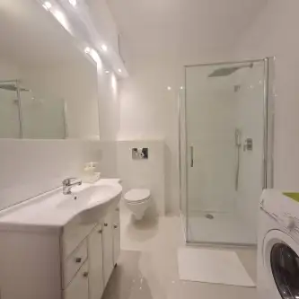 Warszawa ,  Postępu   8