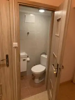 Warszawa ,  Odolańska   4