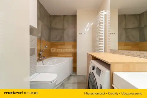 Katowice ,  Pustułek   14