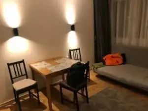 Warszawa ,  Londyńska   4