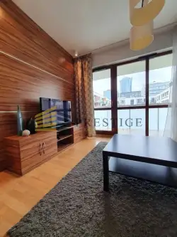 Warszawa ,  Giełdowa   3