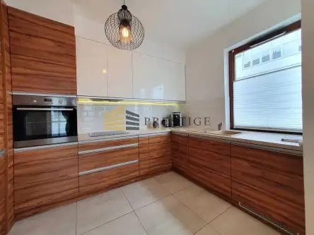  Warszawa   Giełdowa 