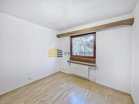 Warszawa ,  Stefana Czarnieckiego   9