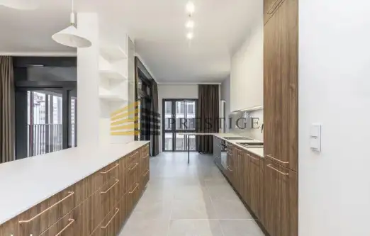 Warszawa ,  Krochmalna   4