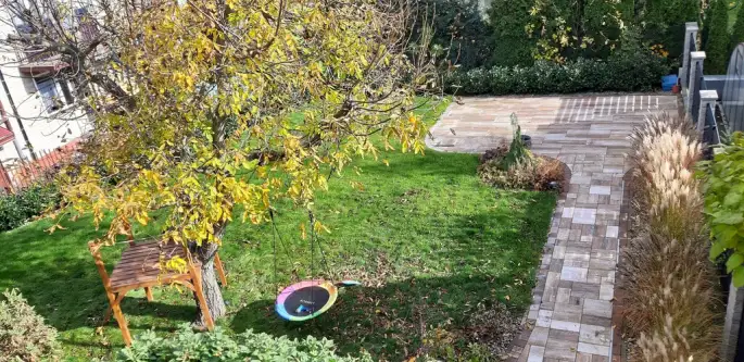 Busko-zdrój ,  Bohaterów Warszawy   7