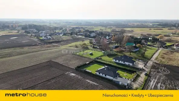 Nowa wieś ,  Jowisza   8