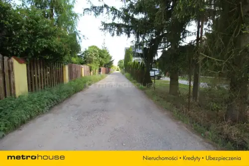 Adamówek ,  Prosta   17