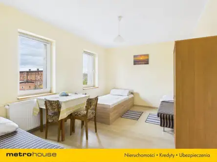 Węgliniec ,  Sikorskiego   18