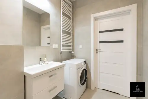 Poznań ,  Maksymiliana Jackowskiego   7