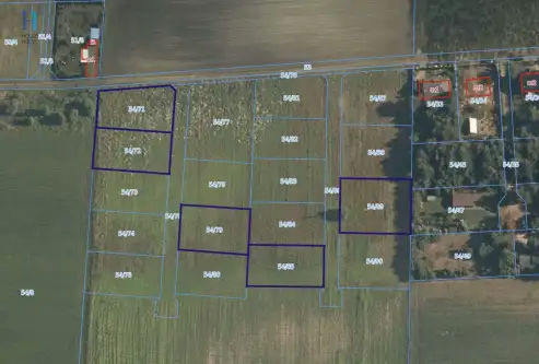 Stary adamów ,  Działkowa   4