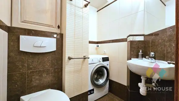 Giżycko ,  Królowej Jadwigi   6